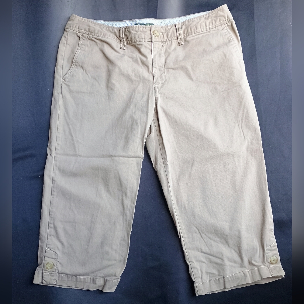 Women's Cropped Eddie Bauer Khaki Pants